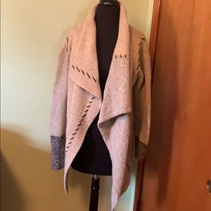 BKE Tan, Grey, Brown Sweater with Stitching